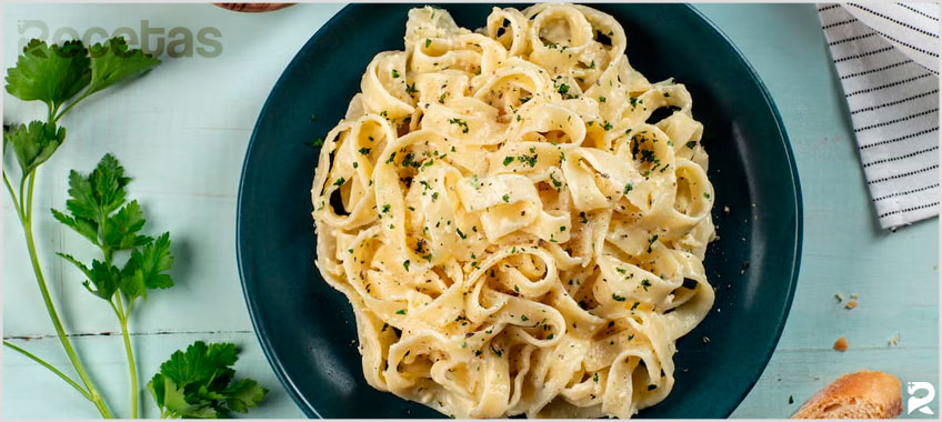 Fettuccine Alfredo Caseros